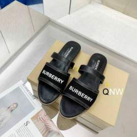 Picture of Burberry Slippers _SKUBurberrycoloursz35-40GDT04133282